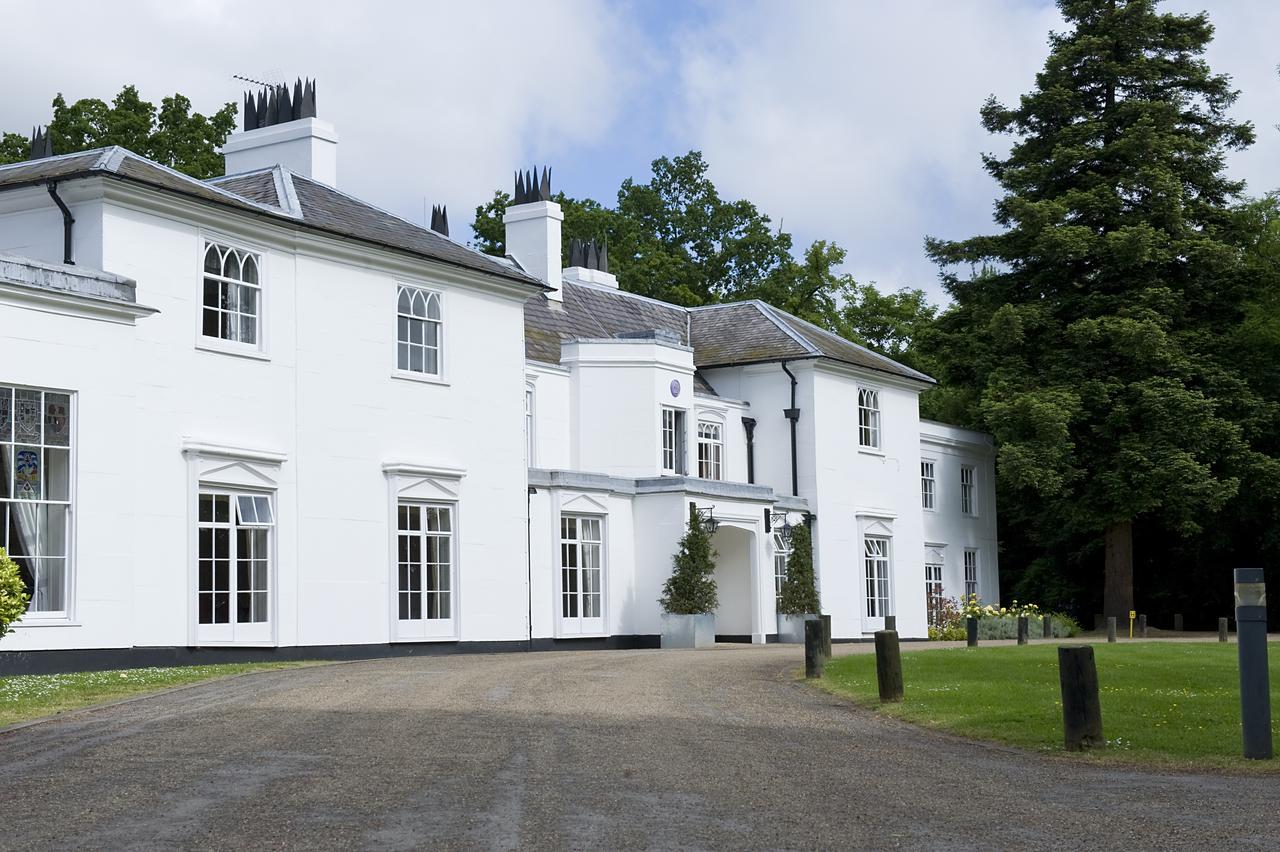 ホテル Gilwell Park チングフォード エクステリア 写真